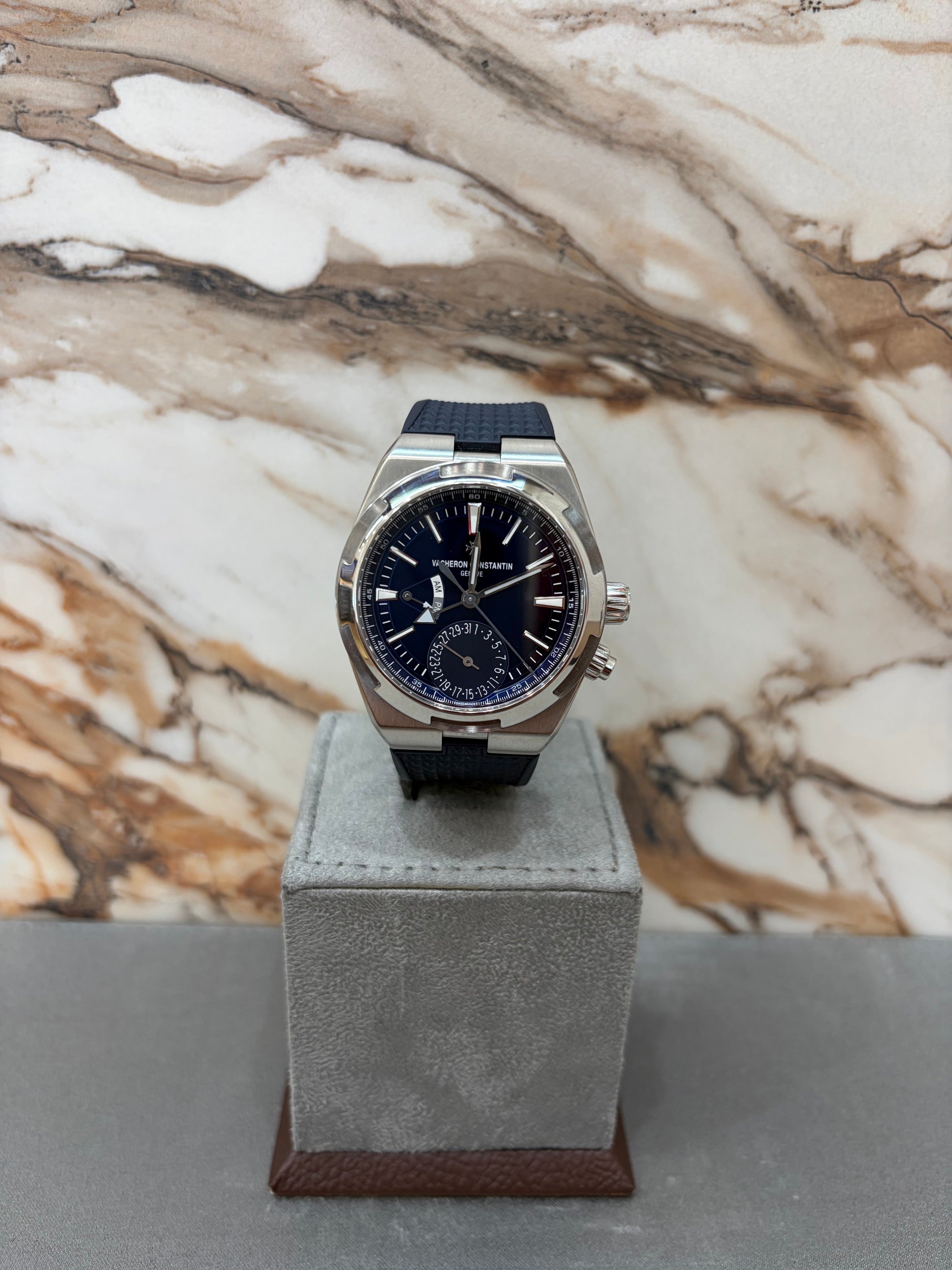 Vacheron Constantin Overseas Dual Time