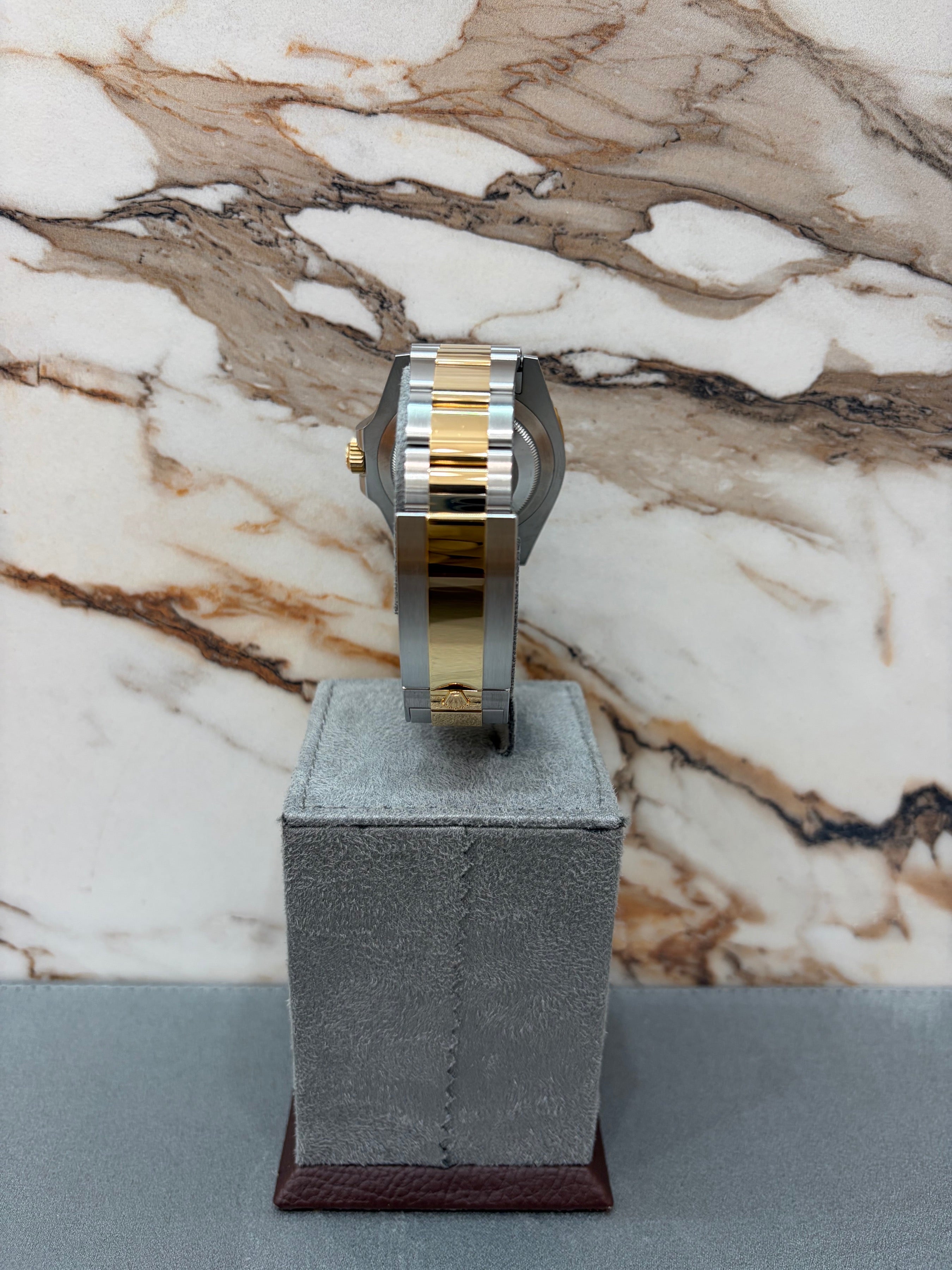 Rolex Submariner Date