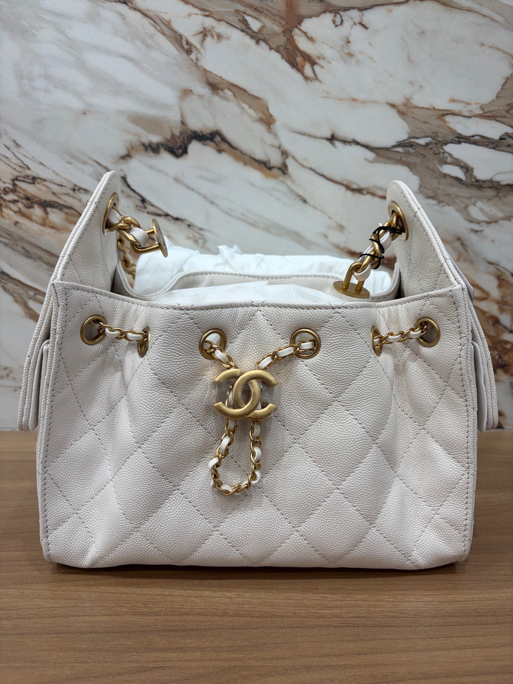 N/A Chanel Mini 25 White Caviar