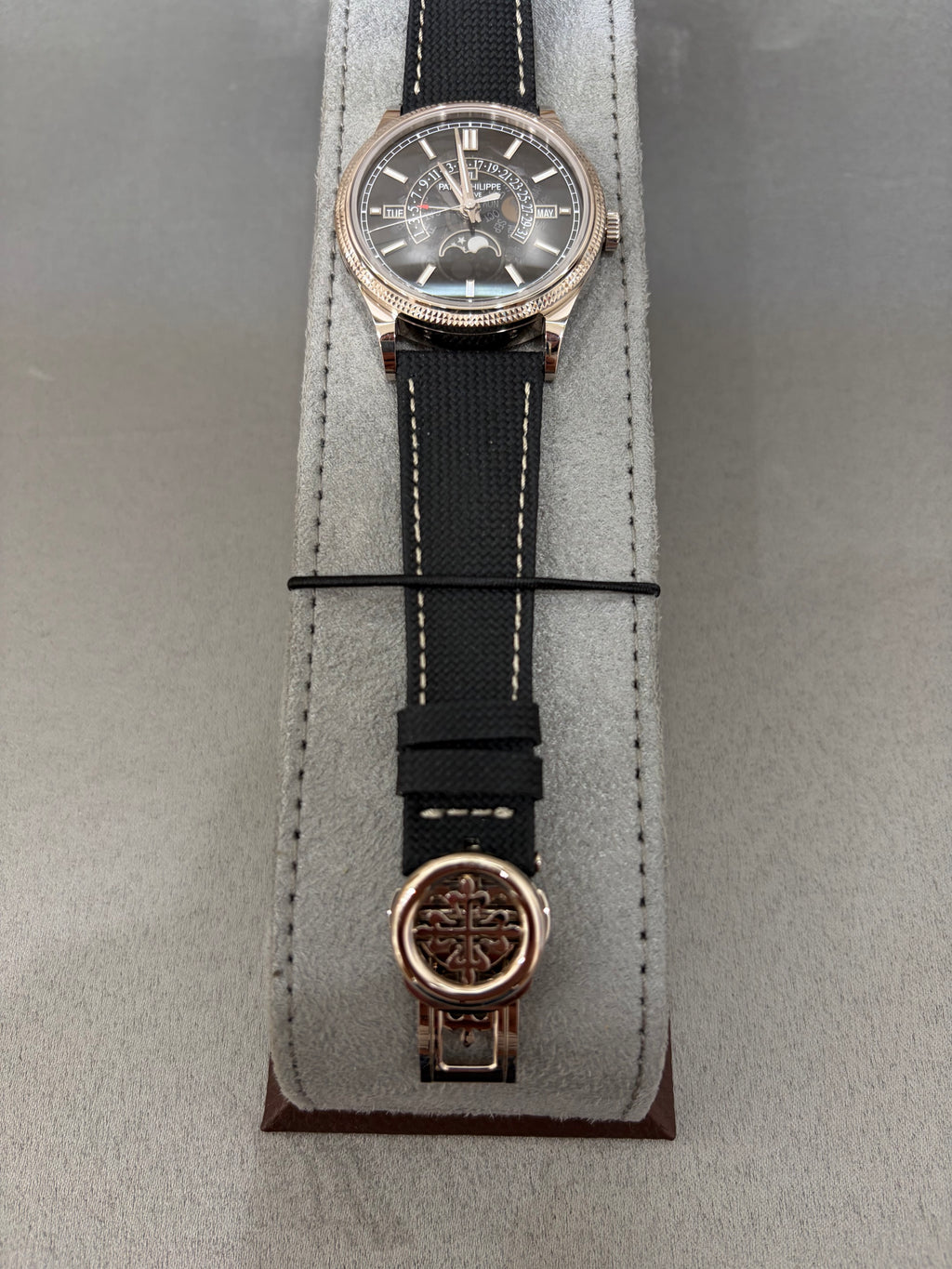 Patek Philippe RETROGRADE PERPETUAL CALENDAR