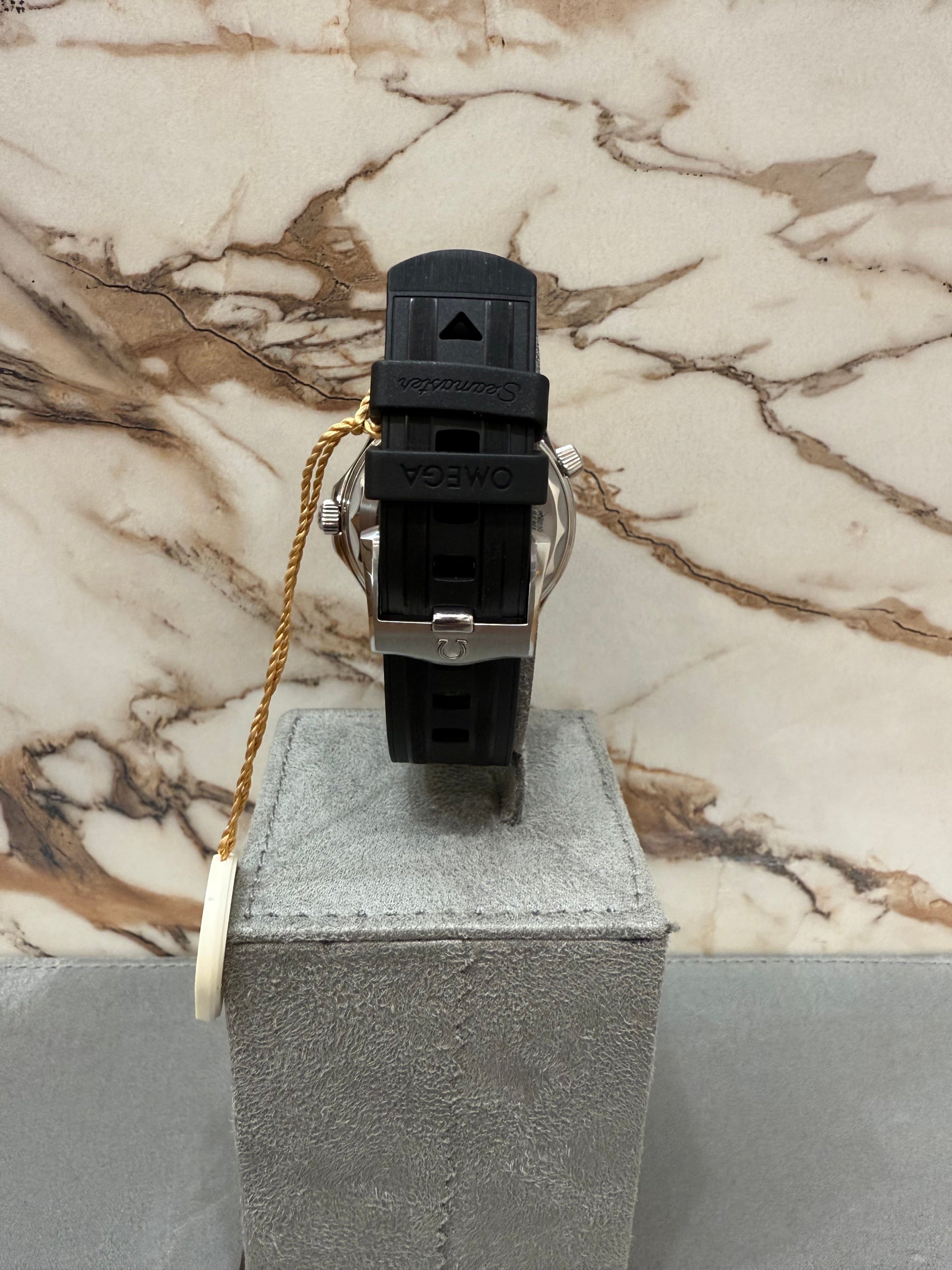 Omega Seamaster Diver 300 M