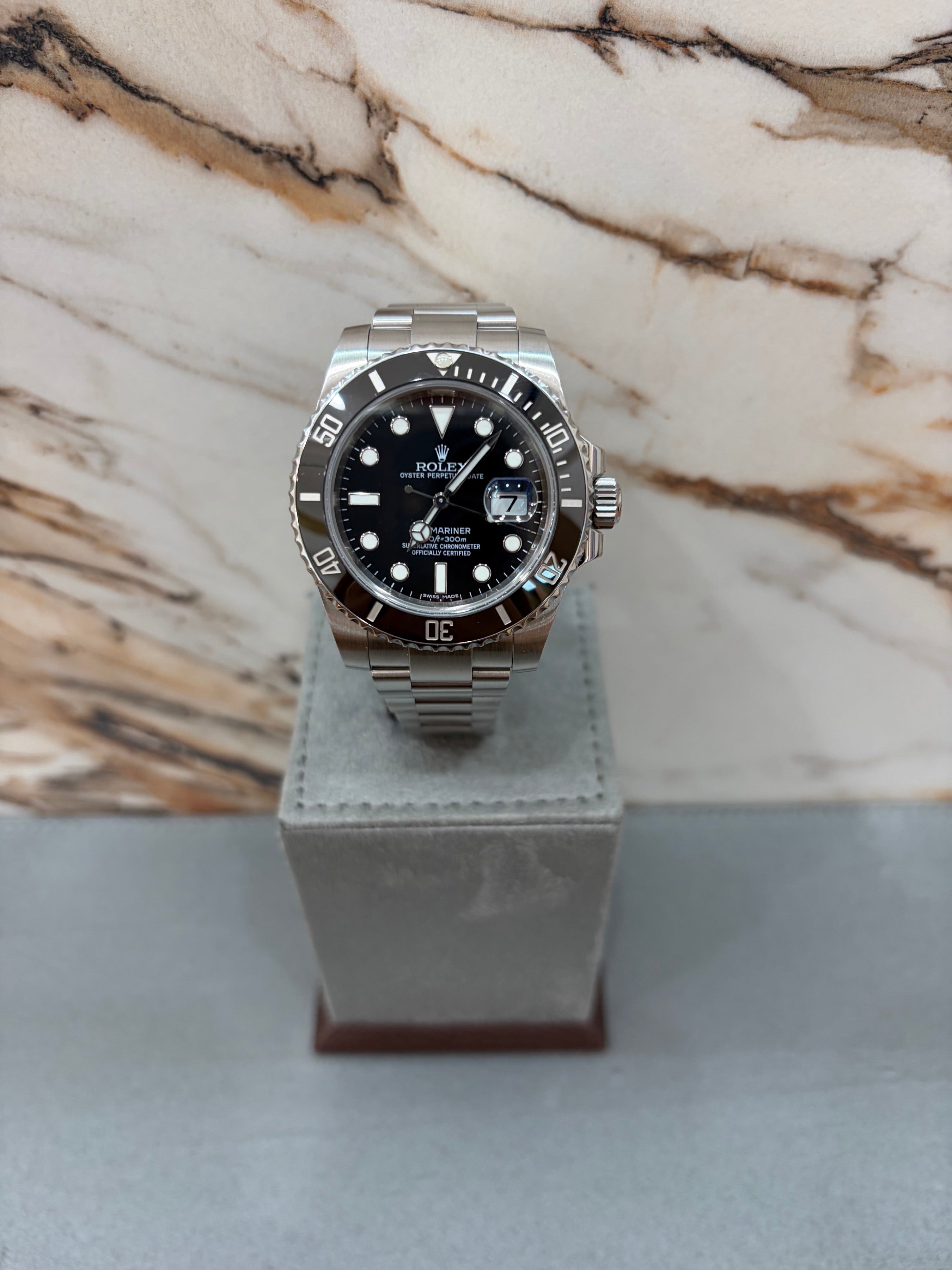 Rolex Submariner Date
