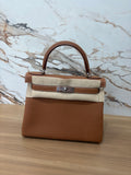 N/A Hermes Kelly 28 Togo Retrourne 2024 Platinum Hardware