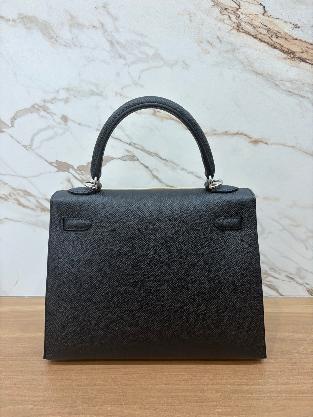 N/A Kelly 25 Epsom Noir Silver Hardware
