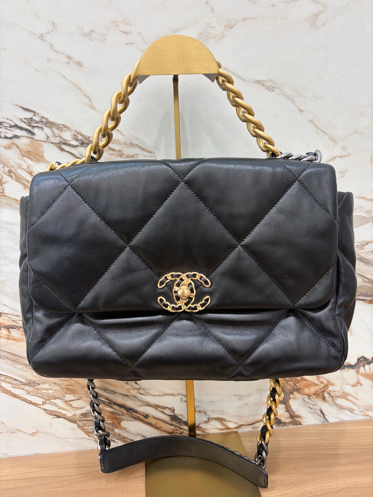 N/A Chanel 19 Large Handbag