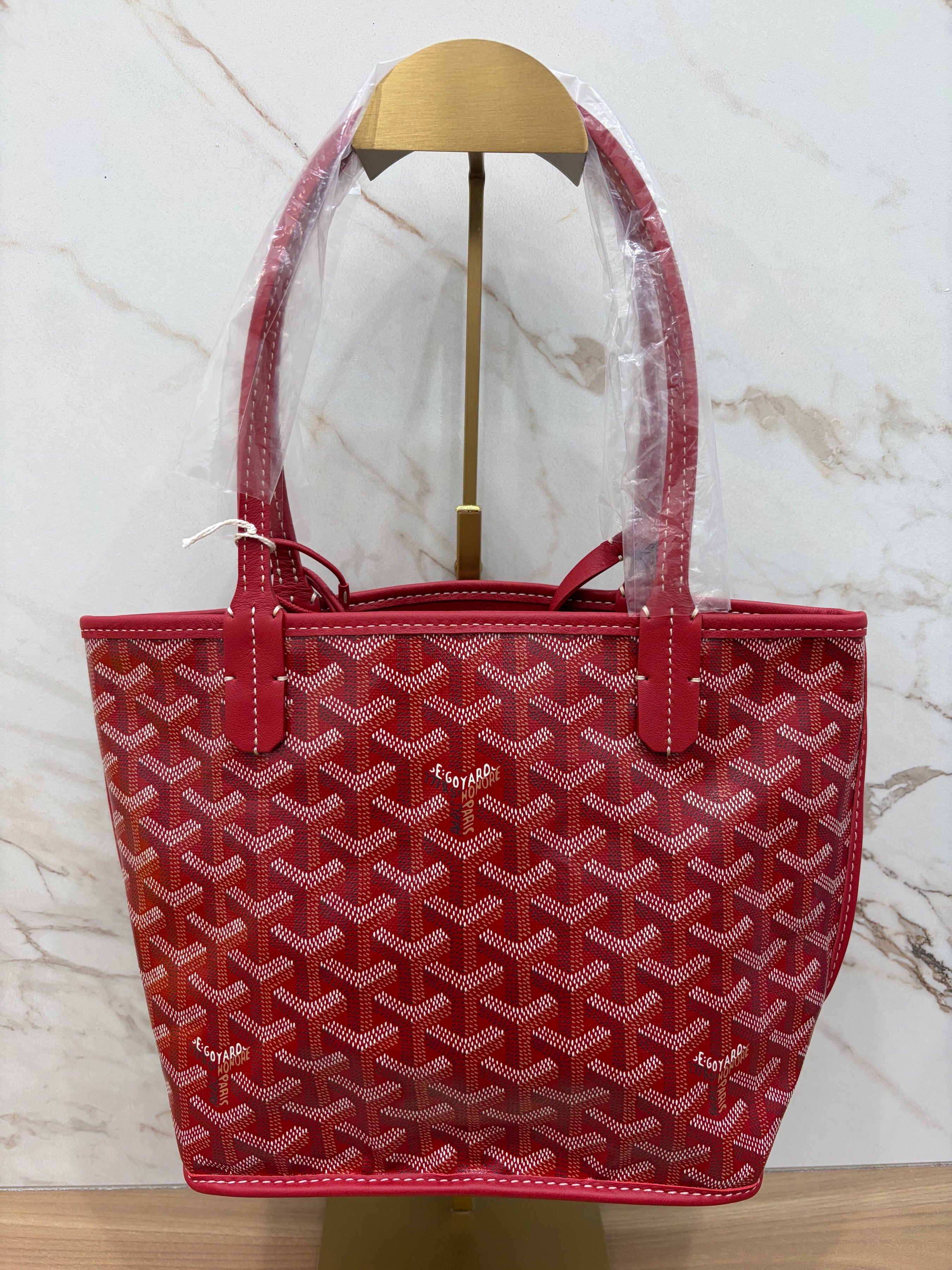 N/A Goyard Red Anjou