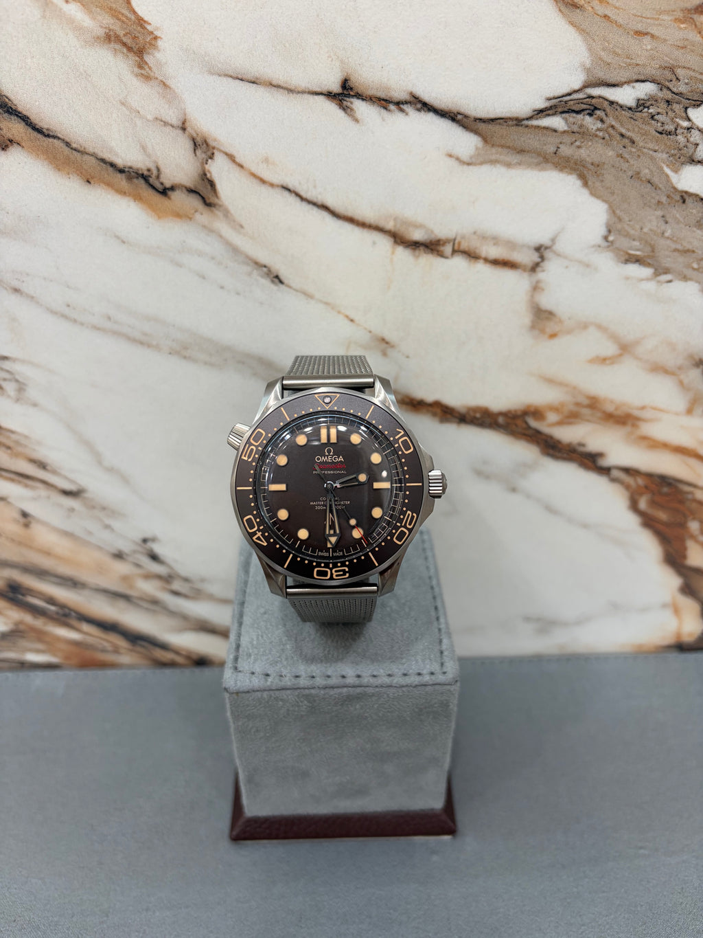 Omega Seamaster Diver 300 M 007